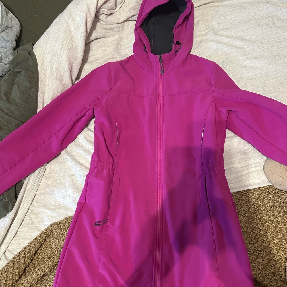 New Balance Women's Magenta Jacket